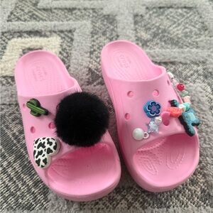 Young Adult or Women’s Size 6 Pink Crocs Shoes with Charms